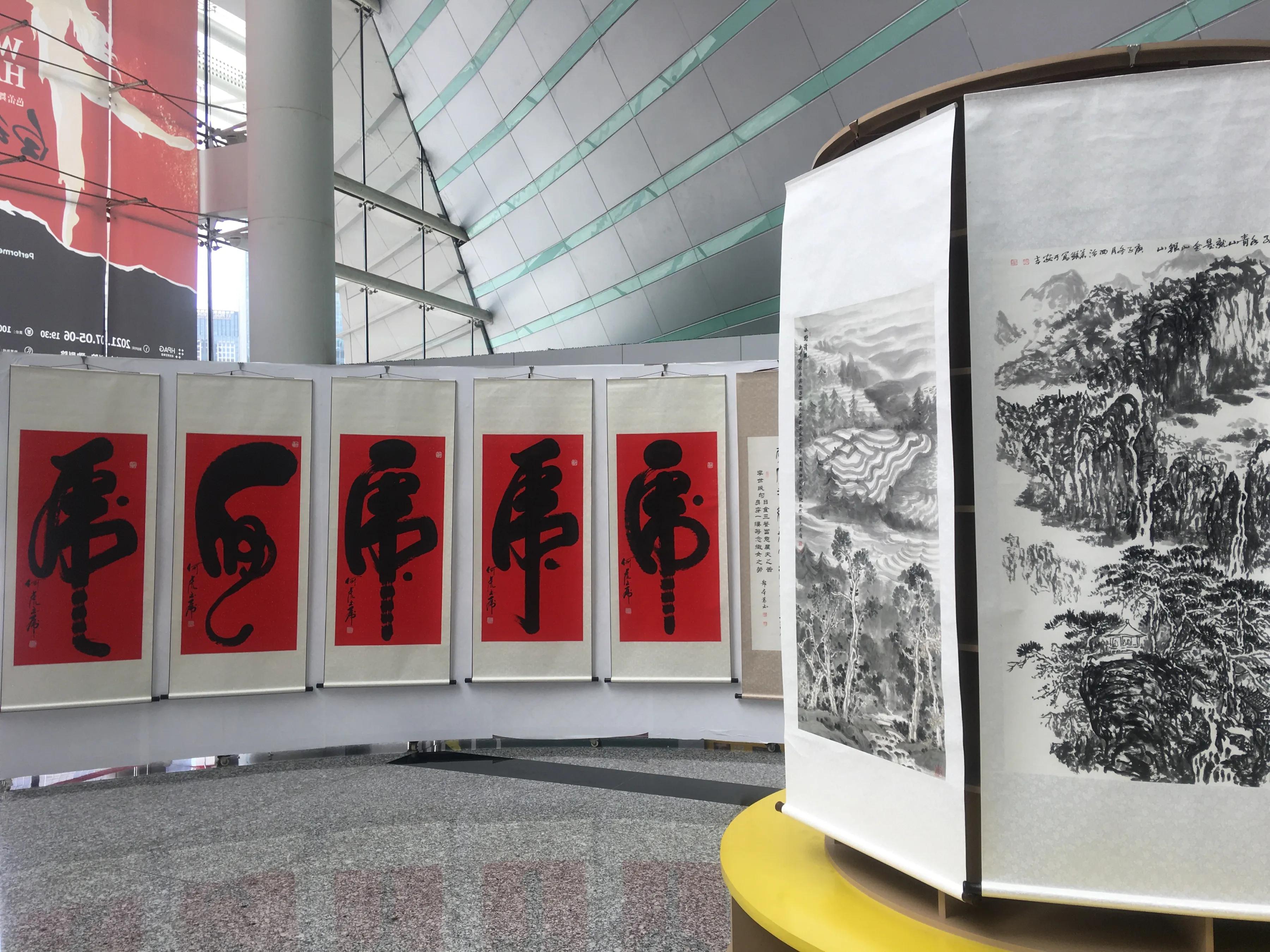 “百年初心”重大主题展暨一带一路全球巡展第13站盛大开幕