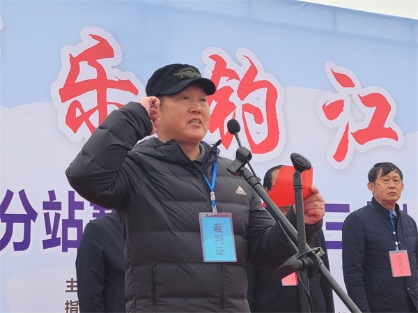 高手云集争霸看谁称霸 劲牛垂纶竞技比谁最牛
