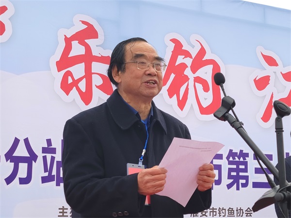 高手云集争霸看谁称霸 劲牛垂纶竞技比谁最牛