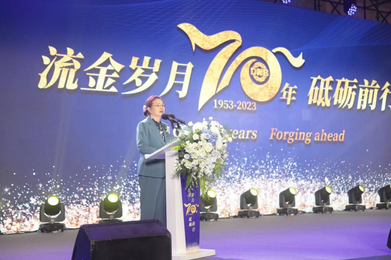 http://www.chinajingji.cn/uploads/allimg/231030/154RCQ6-3.jpg