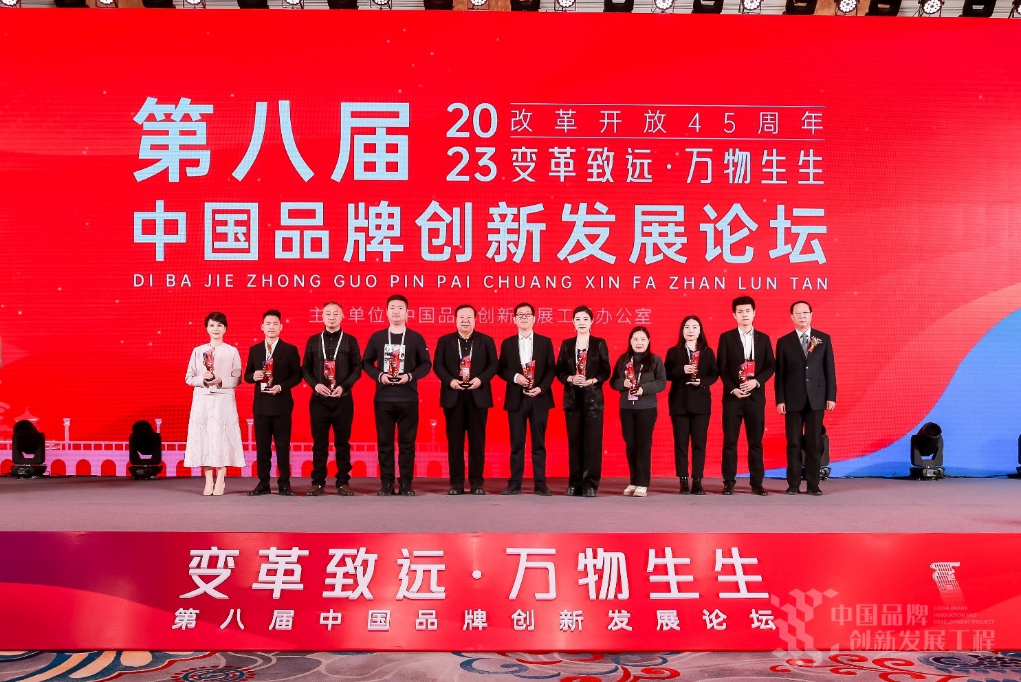 http://www.chinajingji.cn/uploads/allimg/240109/1410462596-1.jpg