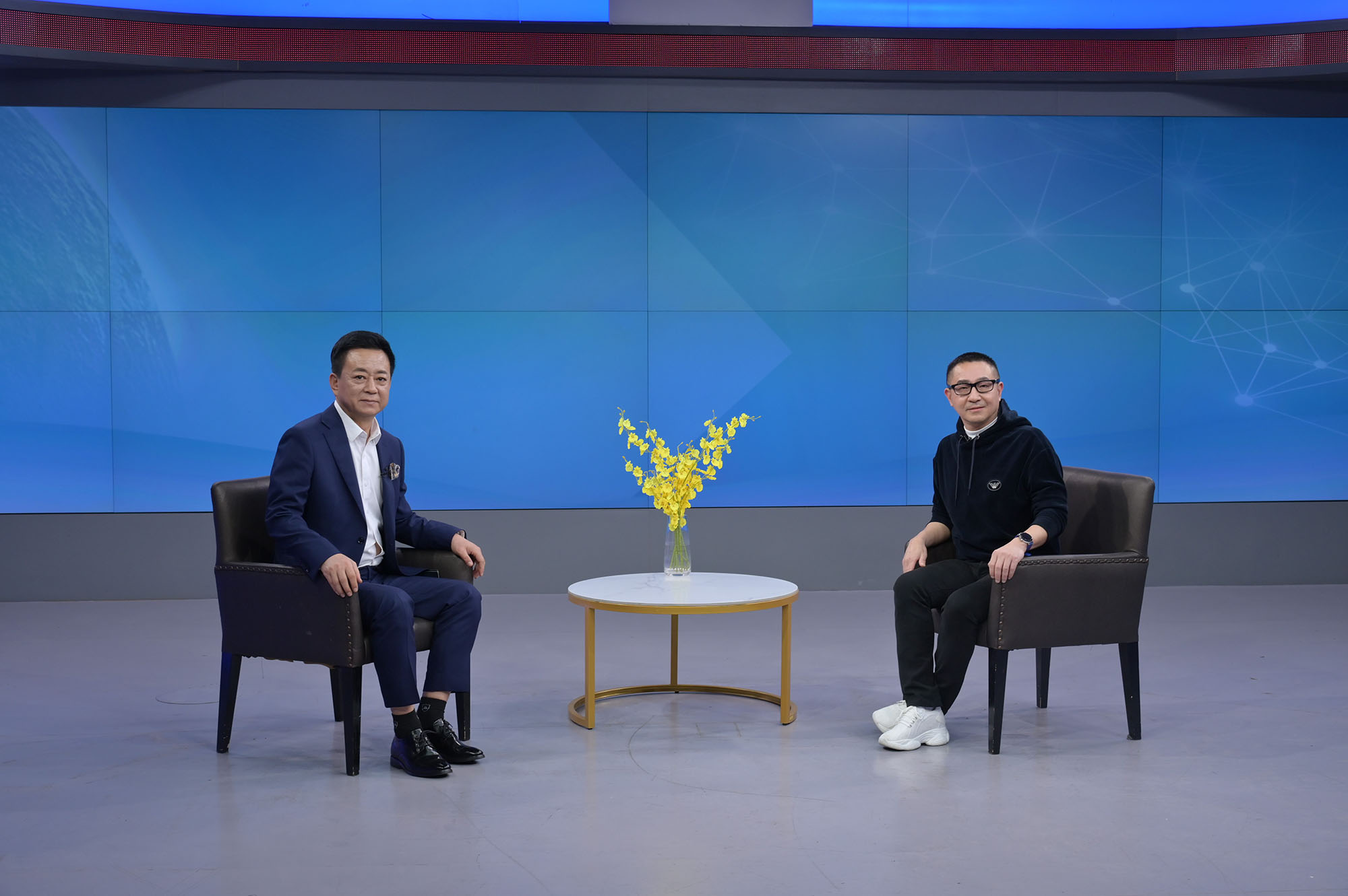 http://www.chinajingji.cn/uploads/allimg/240624/0956021043-0.jpg