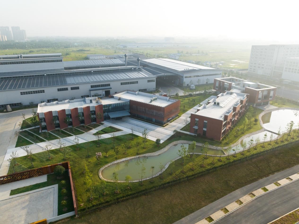http://www.chinajingji.cn/uploads/allimg/240725/1001342525-1.jpg