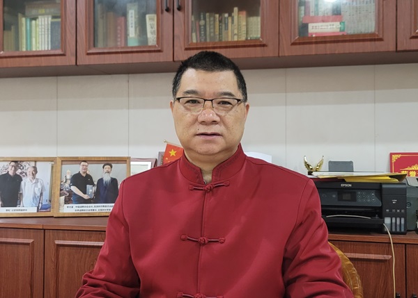 http://www.chinajingji.cn/uploads/allimg/250121/1F61133S-0.jpg
