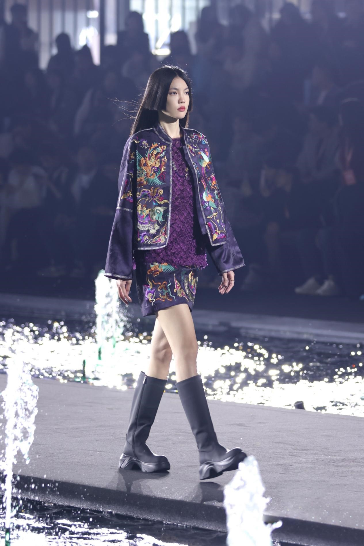 http://www.chinajingji.cn/uploads/allimg/250310/1600122553-1.jpg